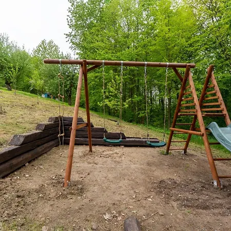 Vakantieboerderij Ziemia Obiecana *