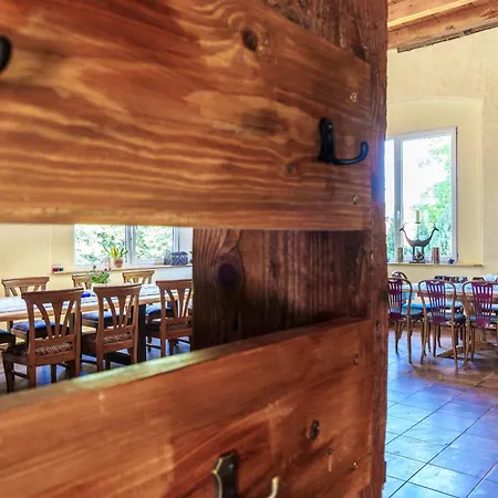 Ziemia Obiecana Фермерский дом Nielestno