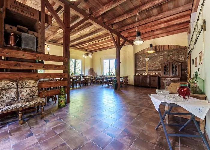 Ziemia Obiecana Çiftlik konaklama